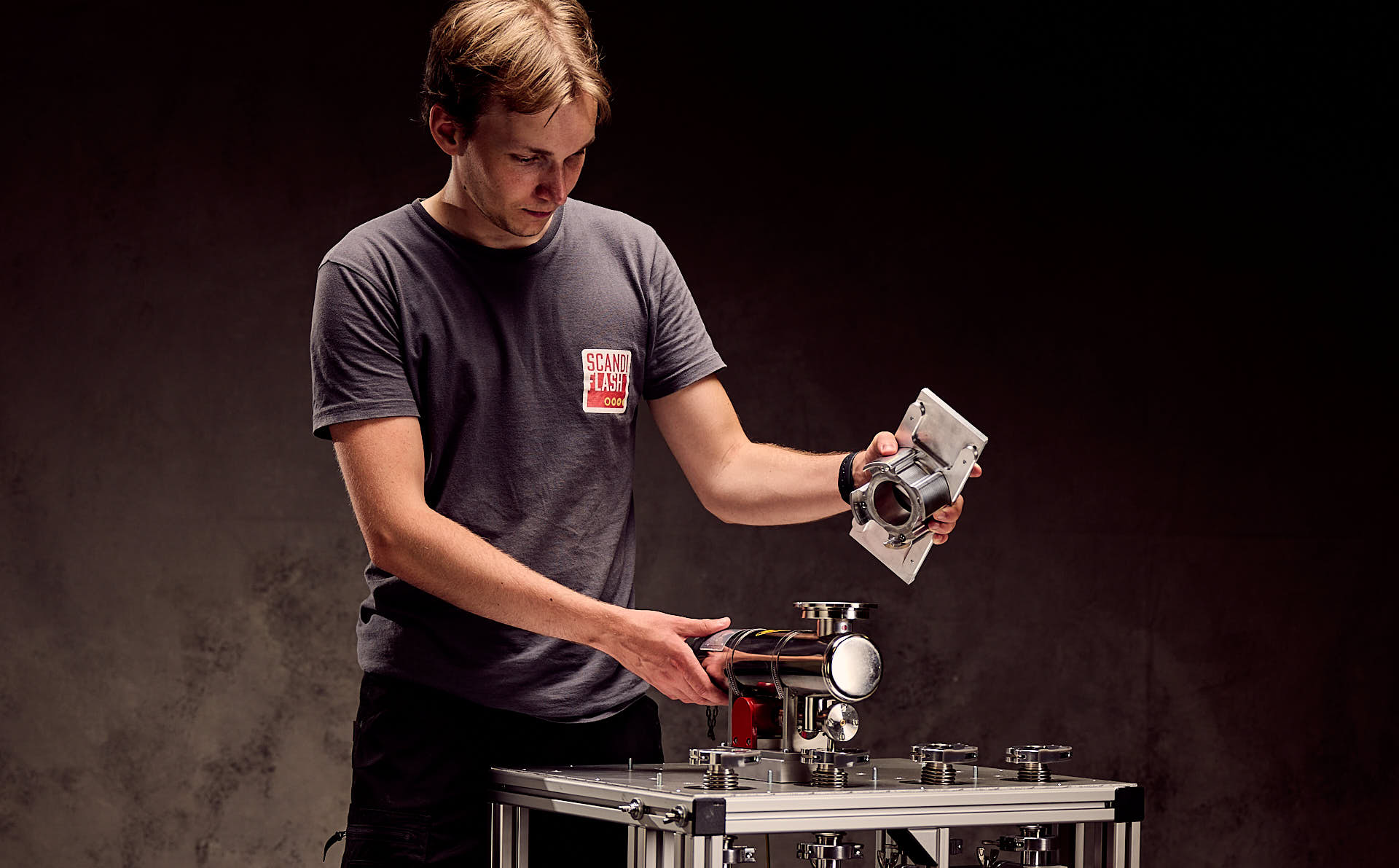 Even Flash X-rays Need Boundaries – XTC150 Adjustable Aperture